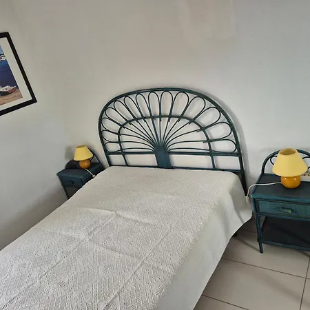 Amourera B23, T3 Avec Vue Et Lagon, Parking, Piscine Appartement *