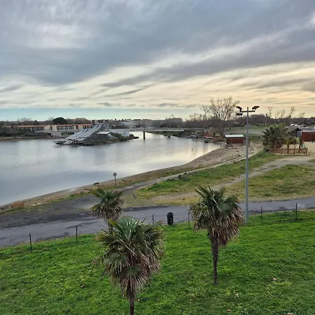 Amourera B23, T3 Avec Vue Et Lagon, Parking, Piscine Appartamento