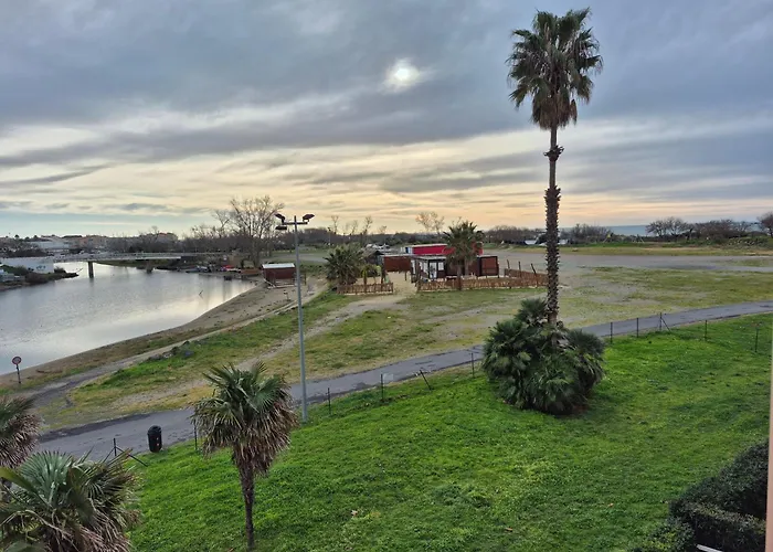 Amourera B23, T3 Avec Vue Et Lagon, Parking, Piscine * Agde